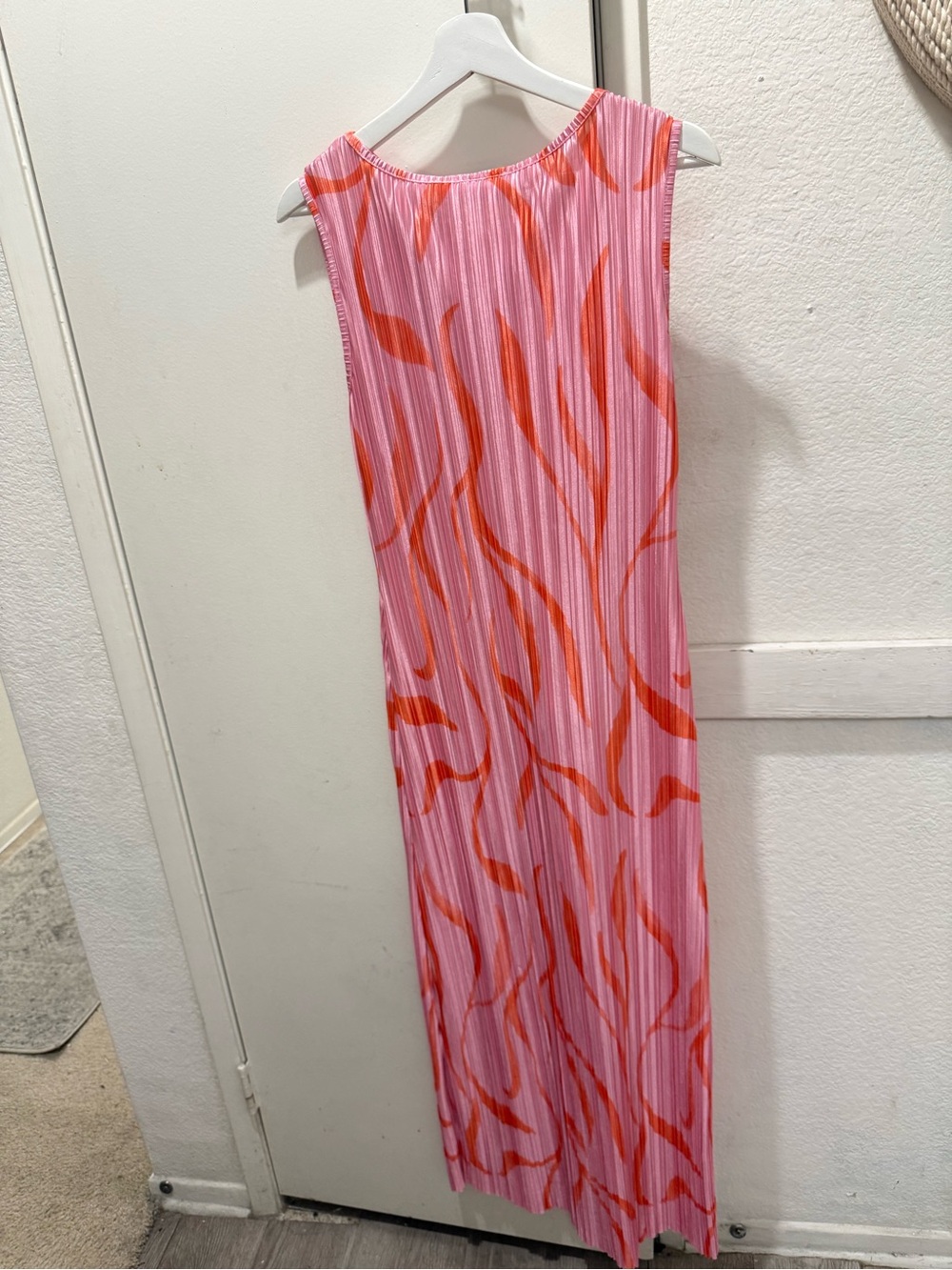 ASOS Pleated Pink and Coral Print Maxi dress large